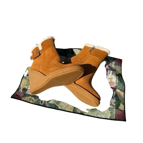 Franco Sarto Brown Wedge Boots with Cream Trim - Picture 4 of 5